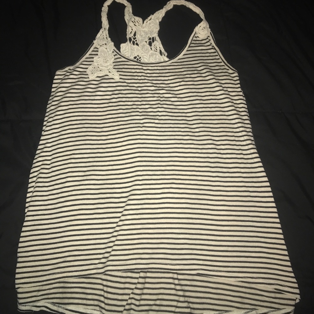 CUTE TOP (c) - Picture 1 of 2